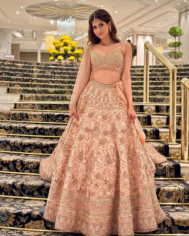 Staggering Looks Of Sakshi Malik In Ethnic Dress